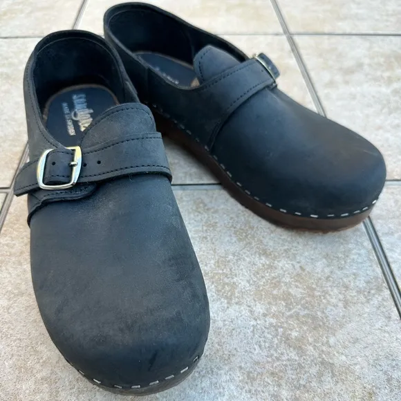 Sandgrens Swedish Handmade Wooden Closed Back Clogs