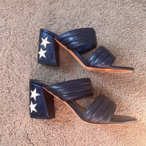 sandro paris navy blue cushion block heels with white stars