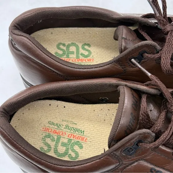 SAS Brown Leather Oxfords with Broguing Size 8.5 M