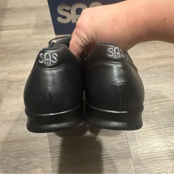 SAS Free Time Comfort Black Leather Lace Up Walking Sneakers