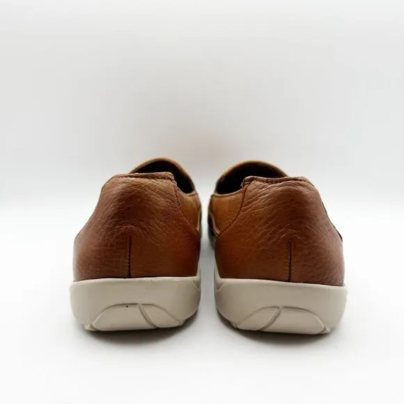 SAS Mens Weekender Loafer US Size 12.5 EU 45 Brown Leather Slip On Round Toe NIB