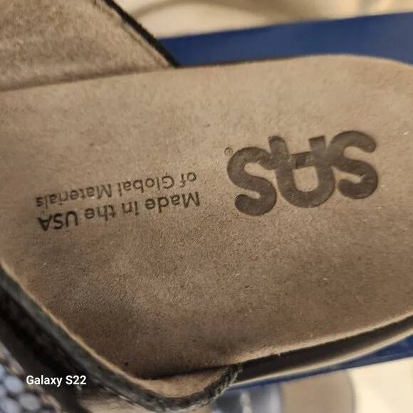SAS Navy Blue &quot;Nudu&quot; Slides. NIB. Size 8 Narrow.