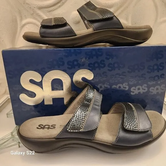 SAS Navy Blue &quot;Nudu&quot; Slides. NIB. Size 8 Narrow.