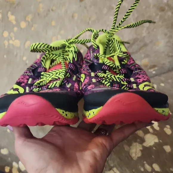 Saucony Pink and Green Athletic Shoes Lightweight Mesh