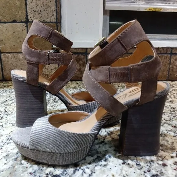 Sbicca Gear Brown Platform Heels
