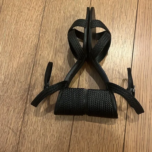 Schutz Karima Block Heels Size 10