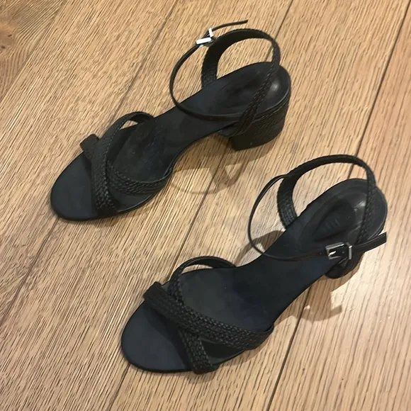 Schutz Karima Block Heels Size 10