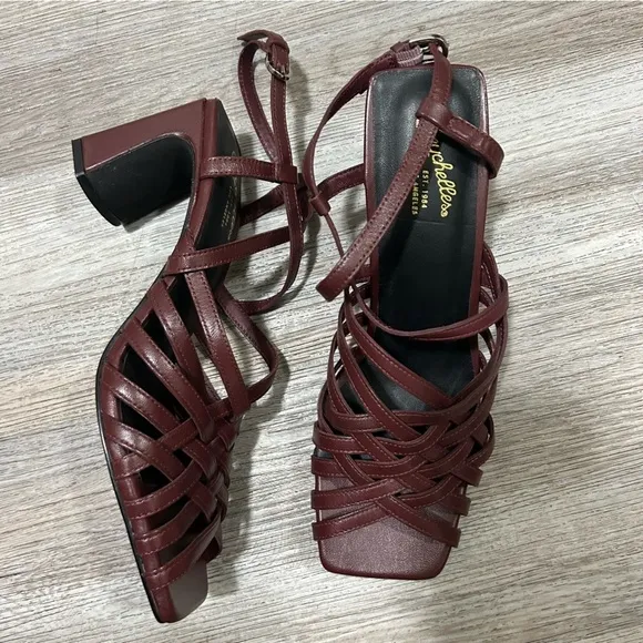 Seychelles Charter Square Toe Maroon Strap Block Heels New
