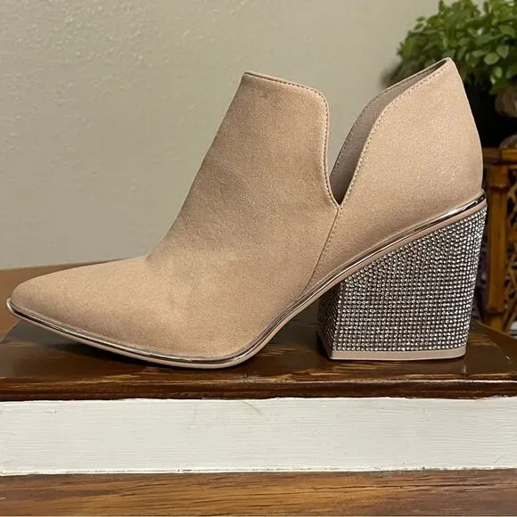 She Is Cheval Le Tigre Dynamite Ankle Bootie Rhinestone Bling Block Heels 8.5