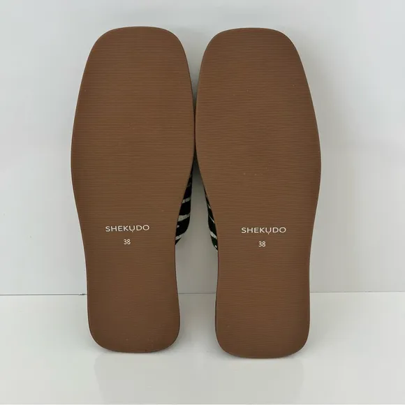 SHEKUDO Hand Painted Canvas Slip On Mule in Green/White NEW