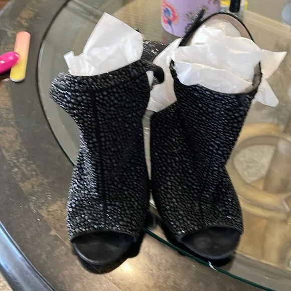 Shoes heels Jeffery Campbell heel strap open toe black size 8 pebbled, black