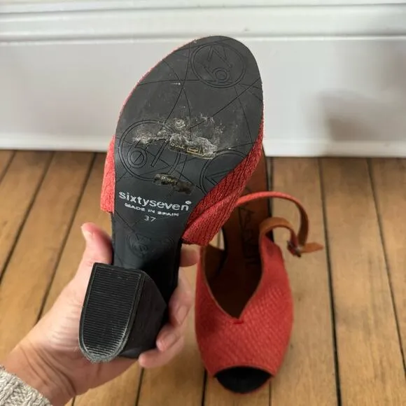 Sixtyseven Red Reptile Suede Peep Toe Platform Block Heels 37 / 6