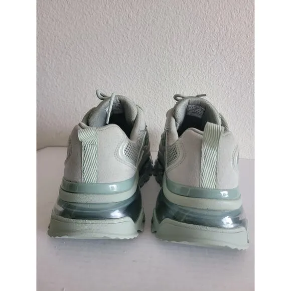 Size 9 Women’s Skechers Uno Chaos Sage Athletic Sneakers  SAGE