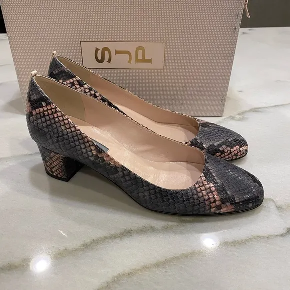 SJP Heels size 37 Gray Pink Snakeprint Block Heel Made in Italy