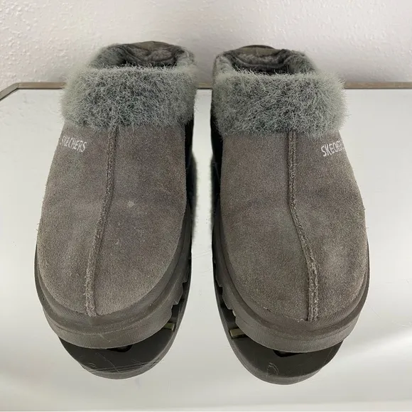 SKECHERS Vintage Y2K Grey Faux Fur Chunky Platform Lug Sole Cozy Clog Slides