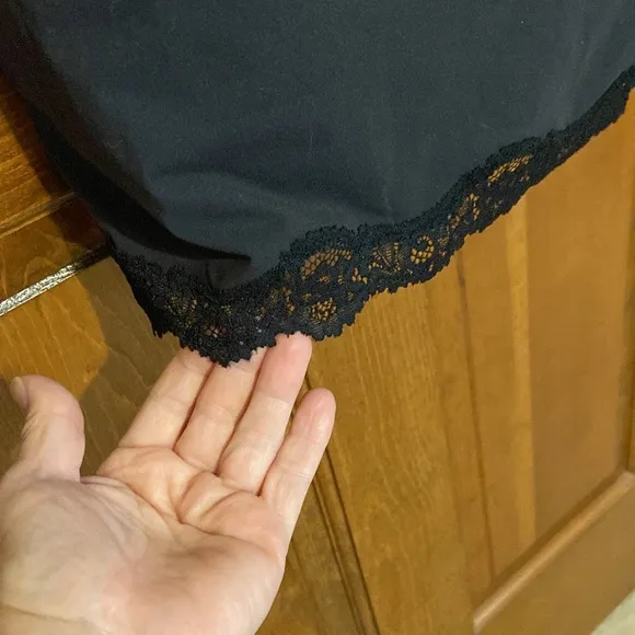 SKIMS Fits Everybody Lace Slip Dress Adjustable Straps Black Elegant Size Small