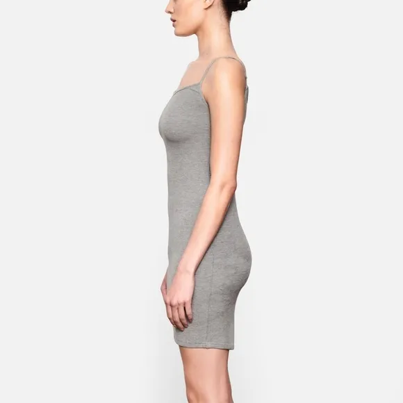 SKIMS SOFT LOUNGESLIP DRESS NWOT XS Heather Gray