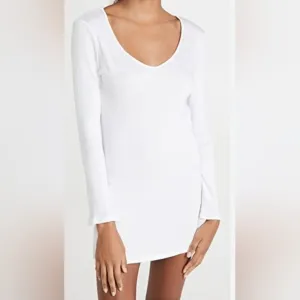 Skin worldwide sleep shirt.
