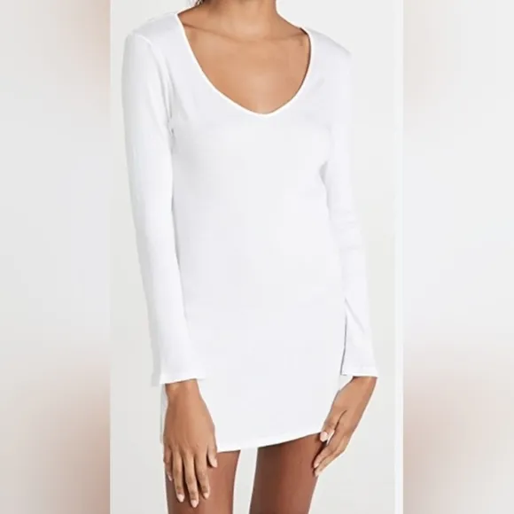 Skin worldwide sleep shirt.
