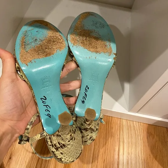 Snakeskin green leather open toe sling back heels