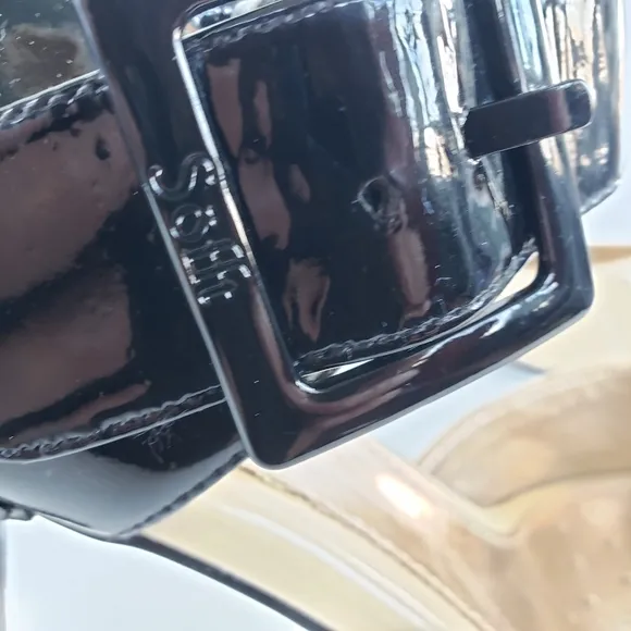 SOFFT Black &amp; Tan Patent Leather Mary Jane Heels