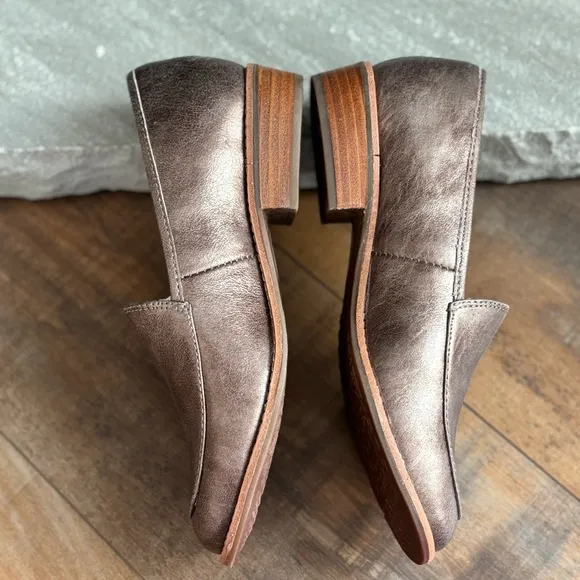 Sofft Women’s Size 6.5 Napoli Bronze Leather Loafer Slip On Shoe