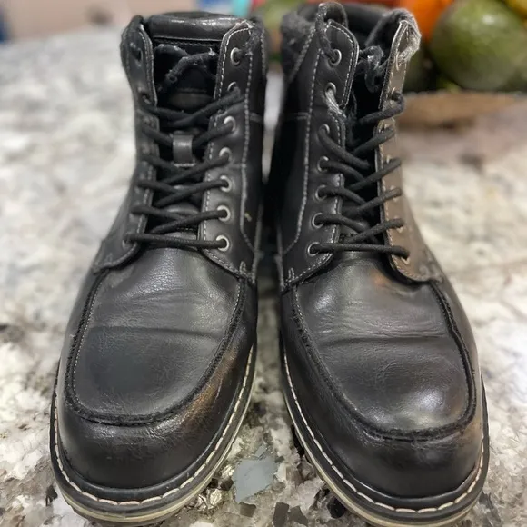 Sonoma Shoes men’s size 13