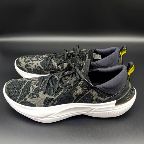 Sorel Explorer Blitz Stride Lace Sneaker NWOT