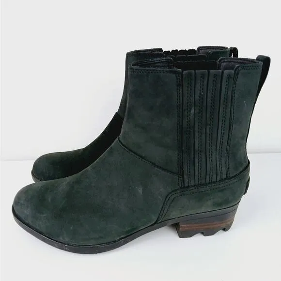 Sorel SZ 8.5 Lolla Chelsea Boot Suede Black
