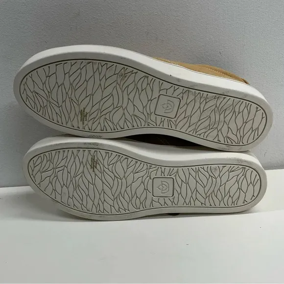 Spenco Wheat &amp; White Pier Supportive Sneaker Size 7