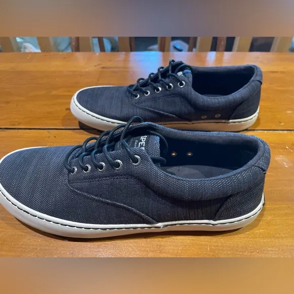 SPERRY Memory Foam TopSiders - size 11 - NWOT