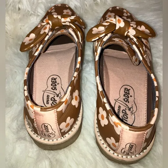 Sperry Women's Captain's Ox Crepe Bow