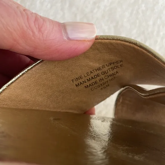 SPLENDID gold leather slides size 8.5