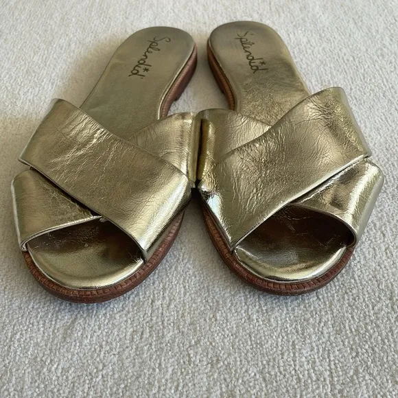 SPLENDID gold leather slides size 8.5