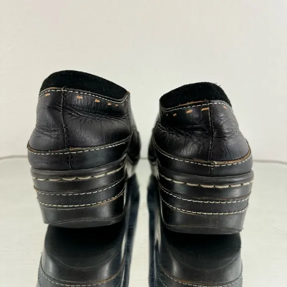 Spring Step L’Artiste Brown Black Tooled Leather Burbank Floral Slip On Clogs