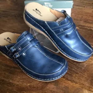 SPRING STEP HAPPY CLOGS-NAVY size 10.5