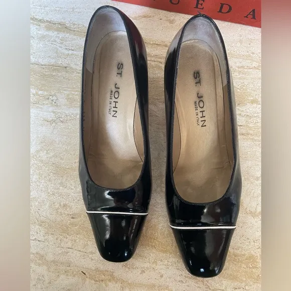 St. John Black White Patent Leather Pump