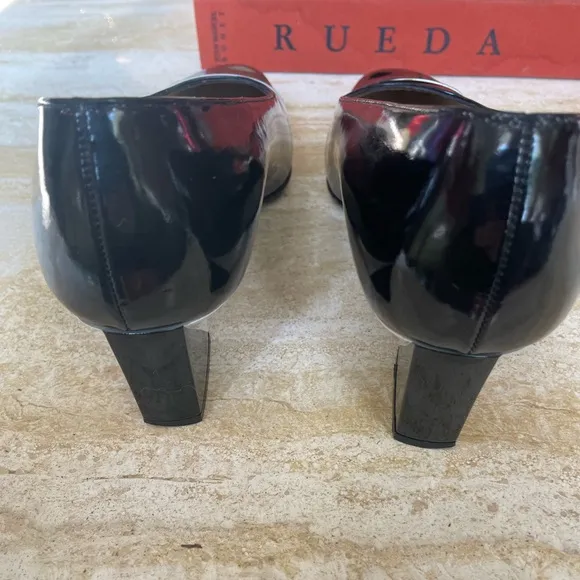 St. John Black White Patent Leather Pump