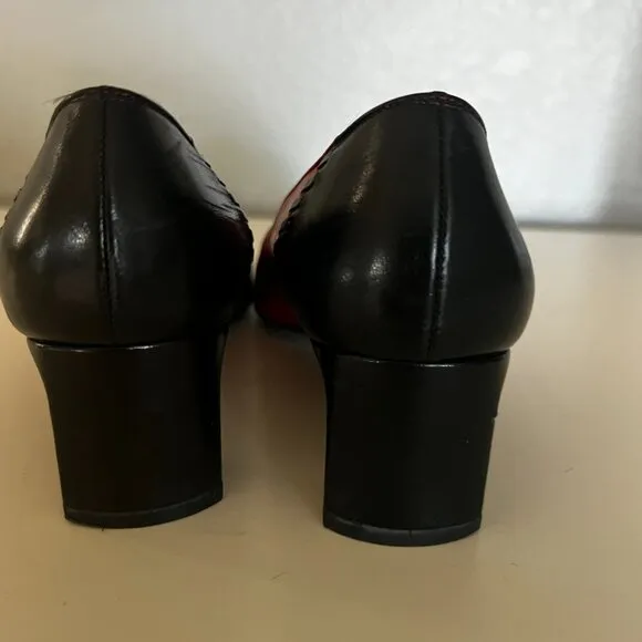 St John Womens Heels Red Cap Toe Block Heel Size 6