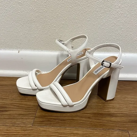 Steve Madden Block Heel Sandal