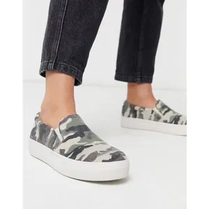 Steve Madden Camo Gills Platform Slip On Sneakers