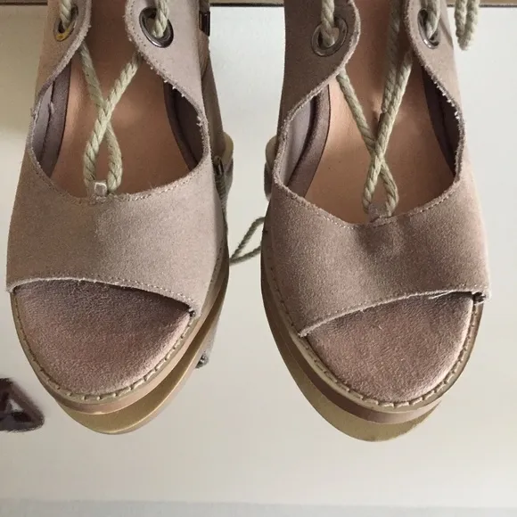 STEVE MADDEN Carah Sandal Heels NEW