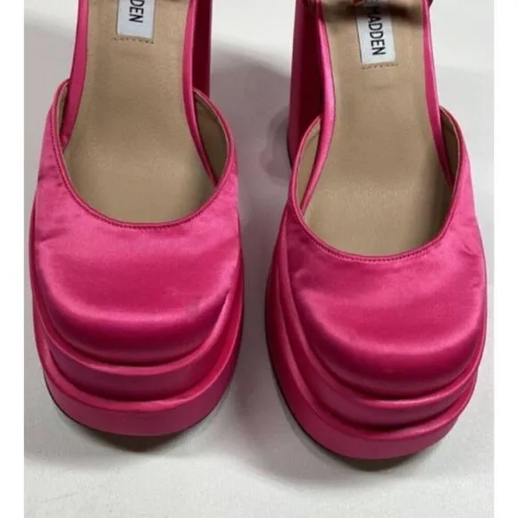 Steve Madden Charlize Satin double platgorm pumps in hot Pink