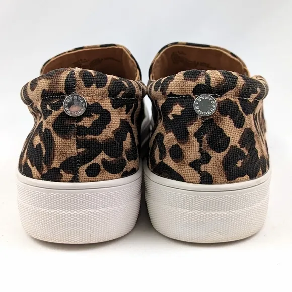 Steve Madden Gills Platform Sneaker Leopard Print Slip On Tan Black size 10