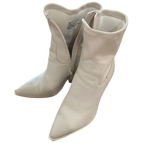 STEVE MADDEN Thorn Booties
