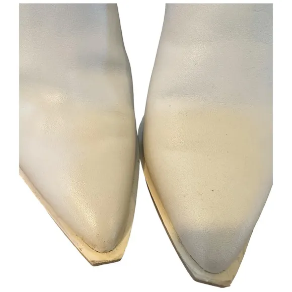 STEVE MADDEN Thorn Booties
