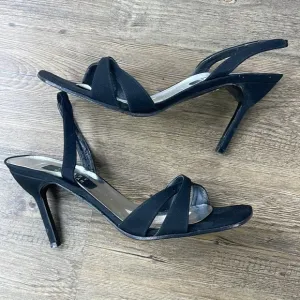 Stewart Weitzman Women’s Black Delovely Open Toe Strappy Heels, size 9.5