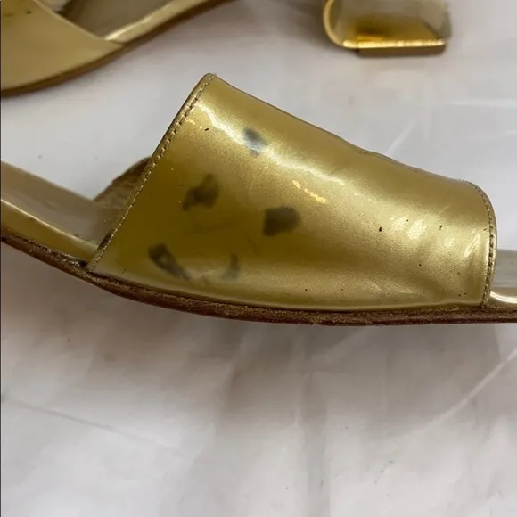 Stuart Weitzman 8.5 Gold Patent Leather Sandals