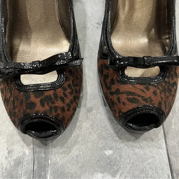 STUART WEITZMAN Animal Print Open Toe Pumps Heels Size 6.5N