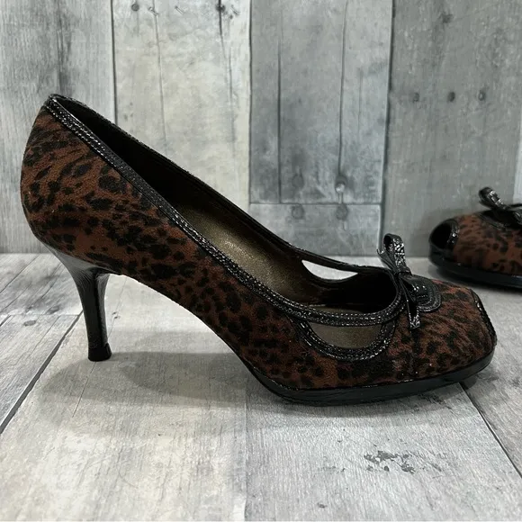 STUART WEITZMAN Animal Print Open Toe Pumps Heels Size 6.5N